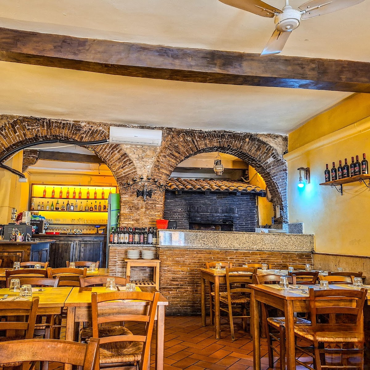 Trattoria Lungaretta Photo 3
