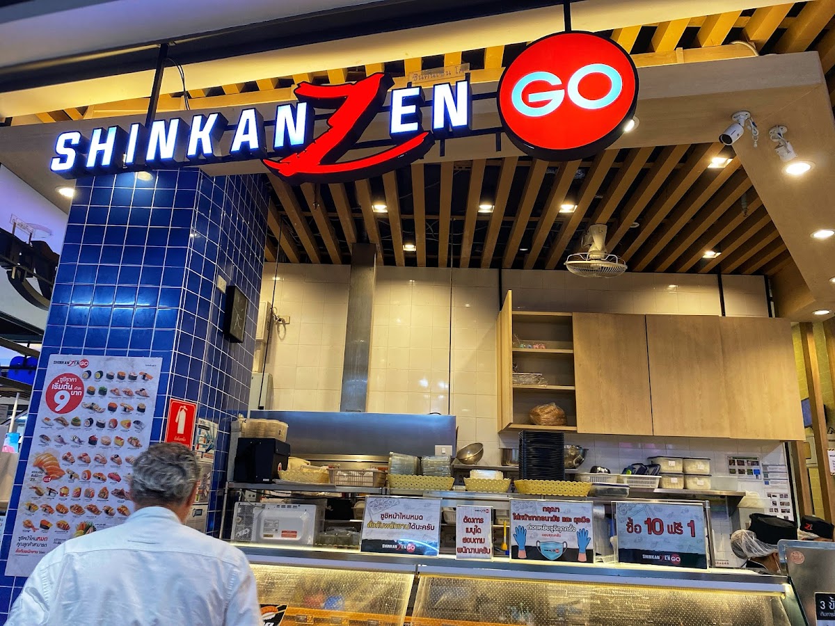 Shinkanzen Sushi Go Central Bangrak Photo 5