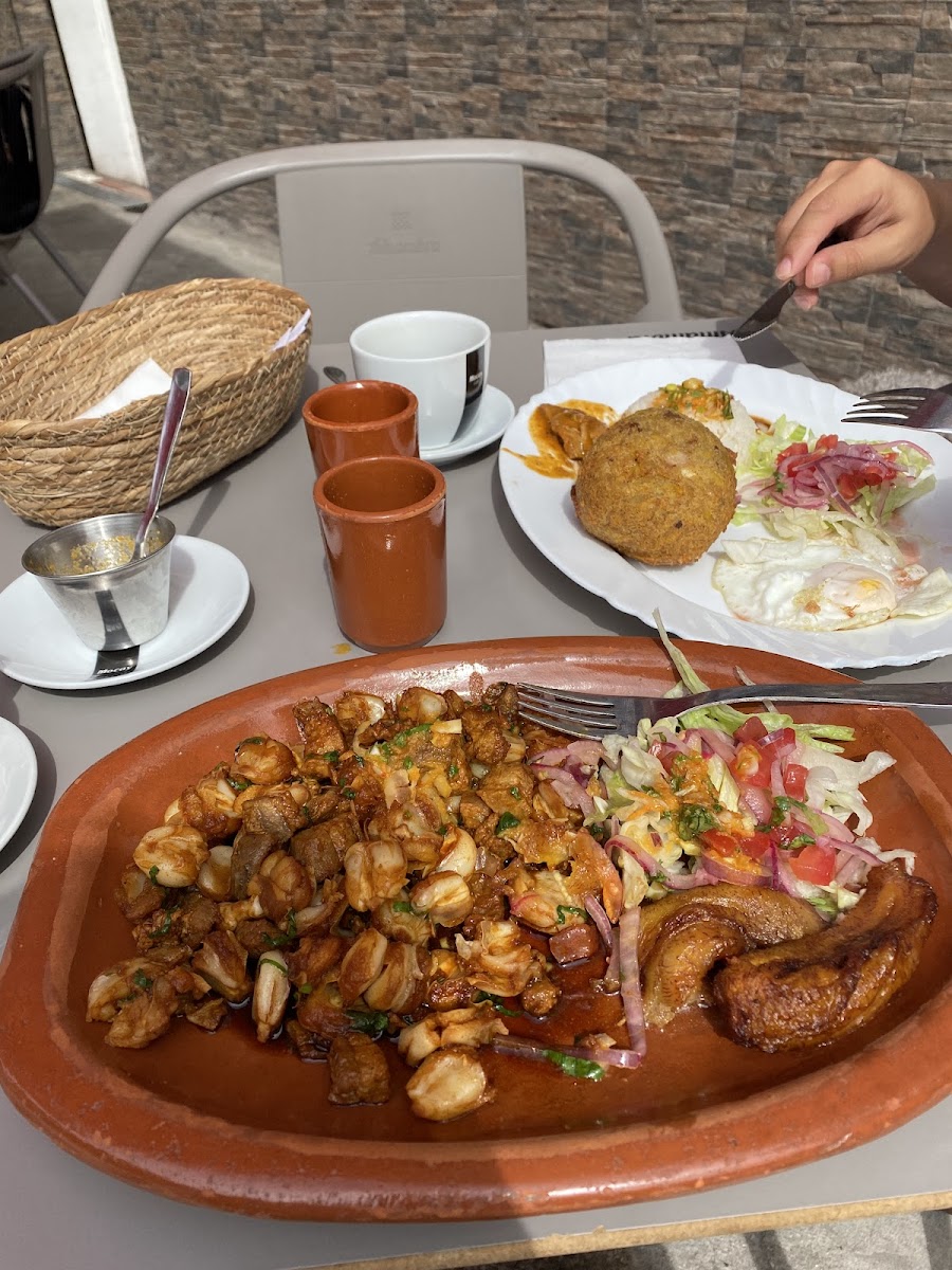 Restaurante Saraguros Photo 4