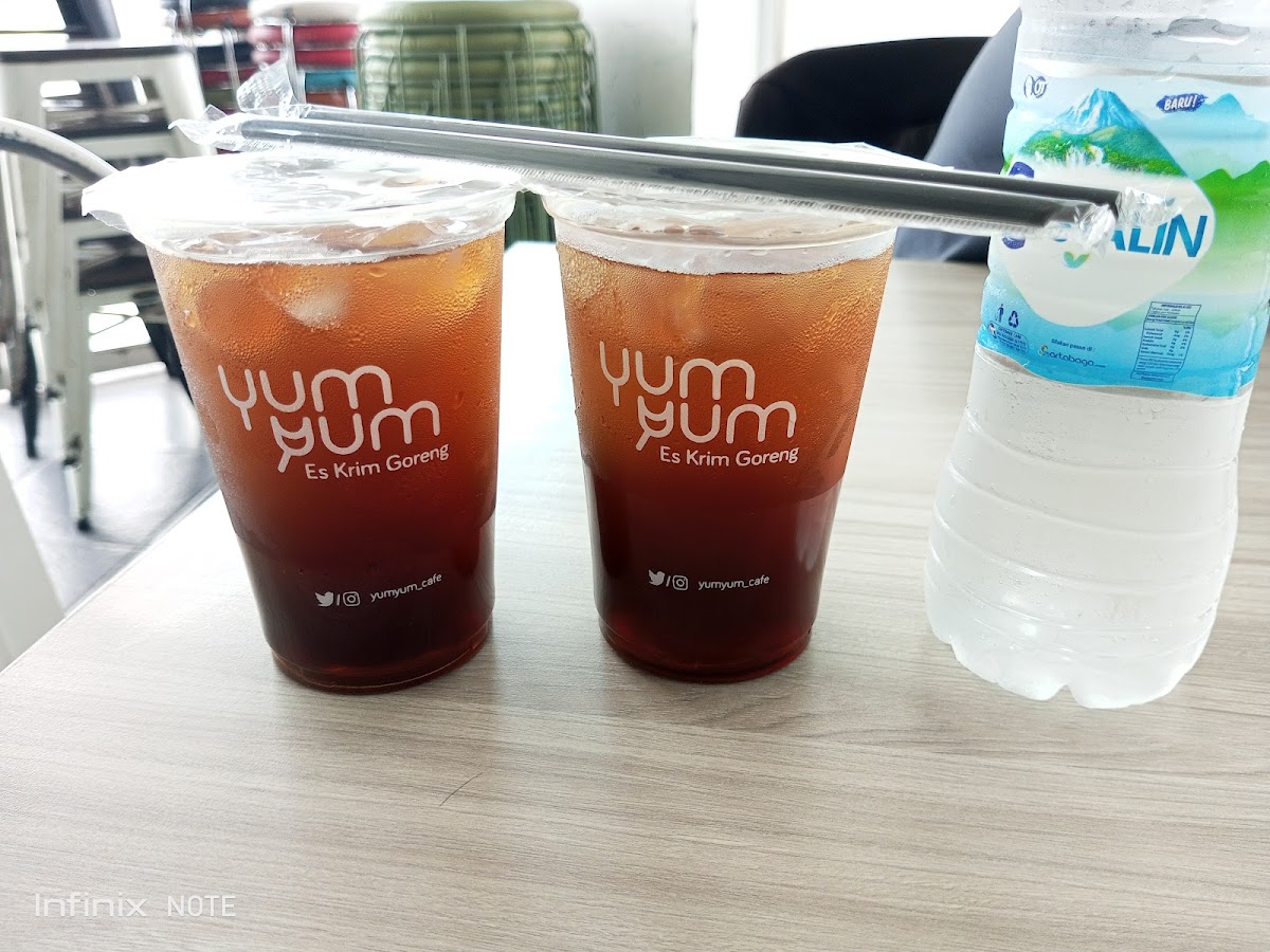 Yum Yum Es Krim Goreng Photo 7