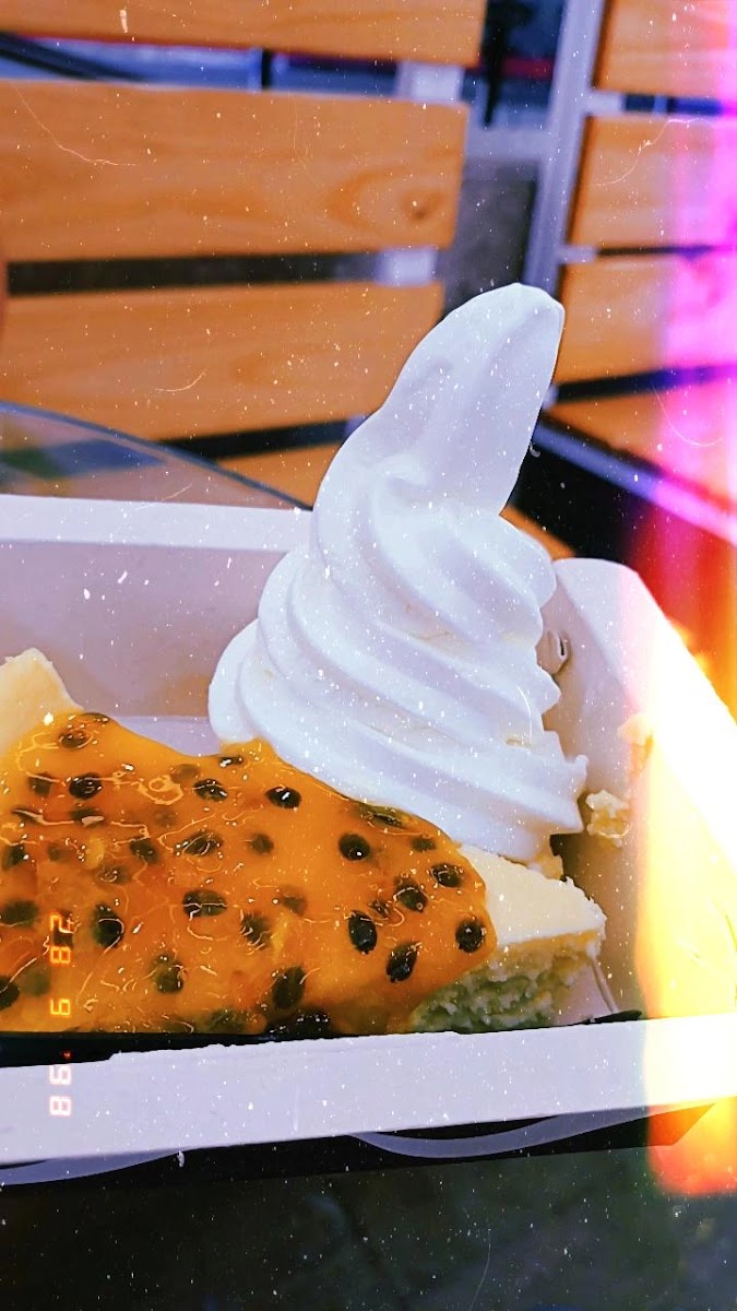 LA YOGUR Photo 6