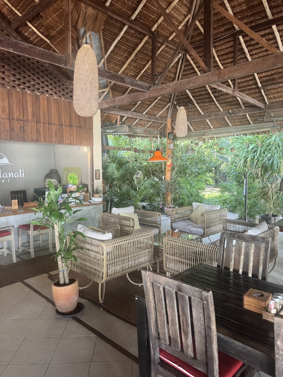 Baan Manali Beach Café Photo 3