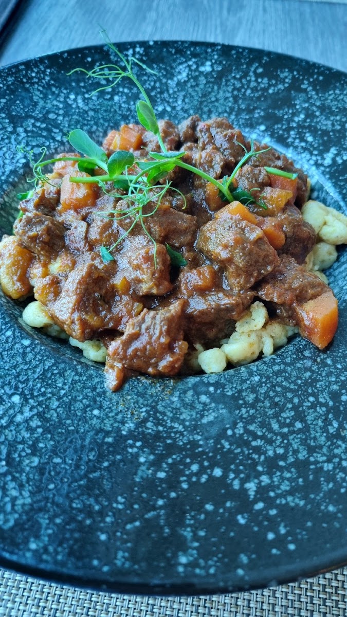 Laurus Mediterranean Restaurant Photo 10