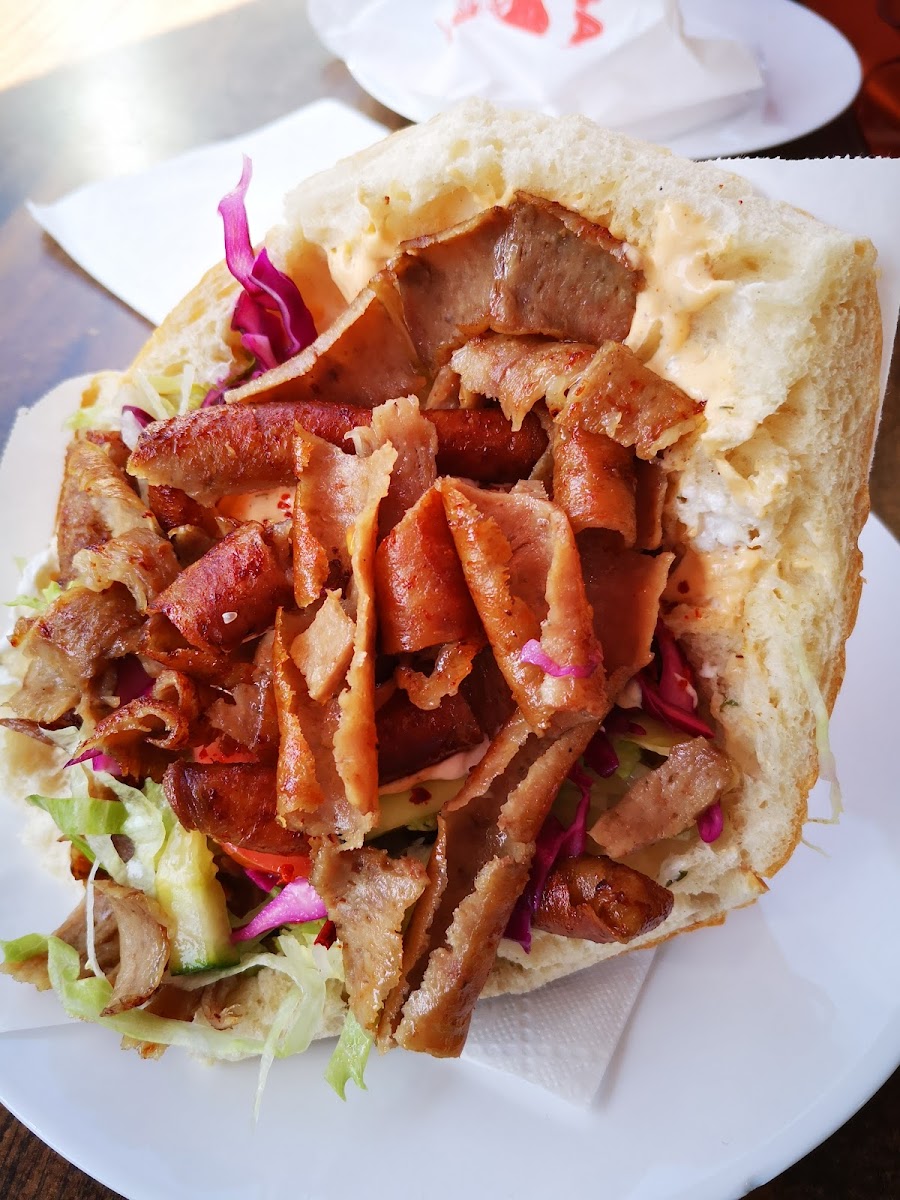 Berliner Döner Pizza & Burger Photo 5