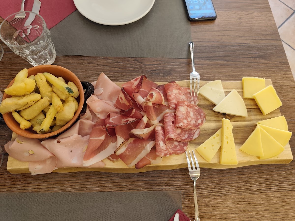 Il Tagliere Ristorante Stuzzicheria Photo 4