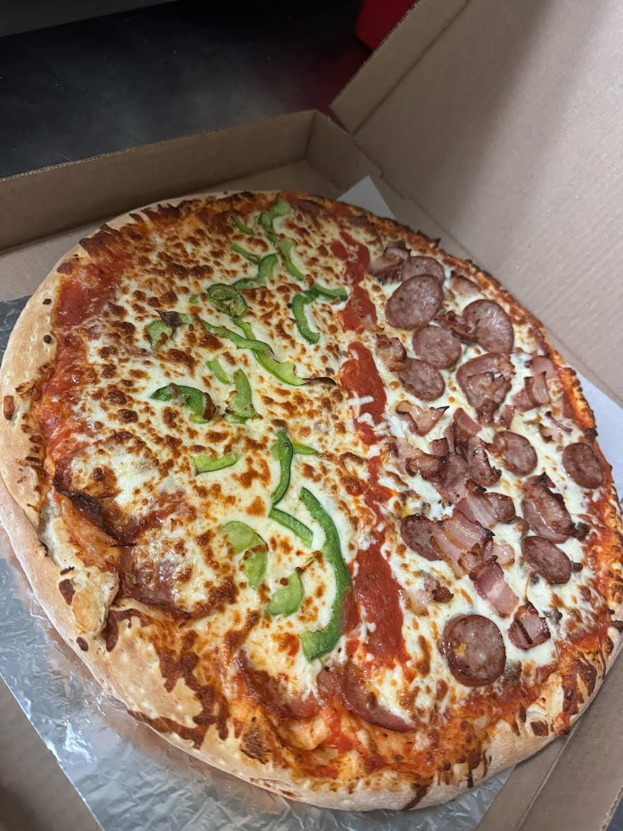 Mama Dee's Pizzeria Photo 5