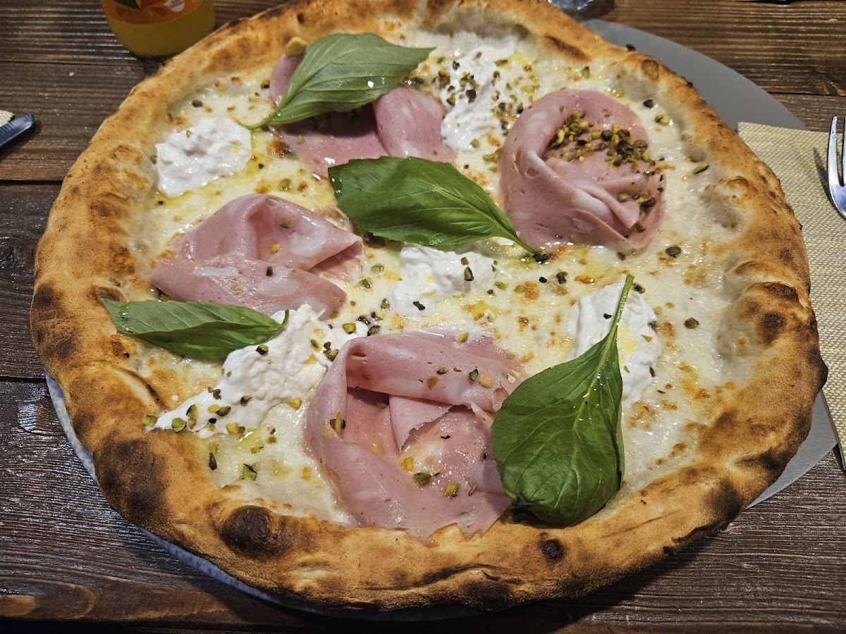 Quasi Margherita Photo 2
