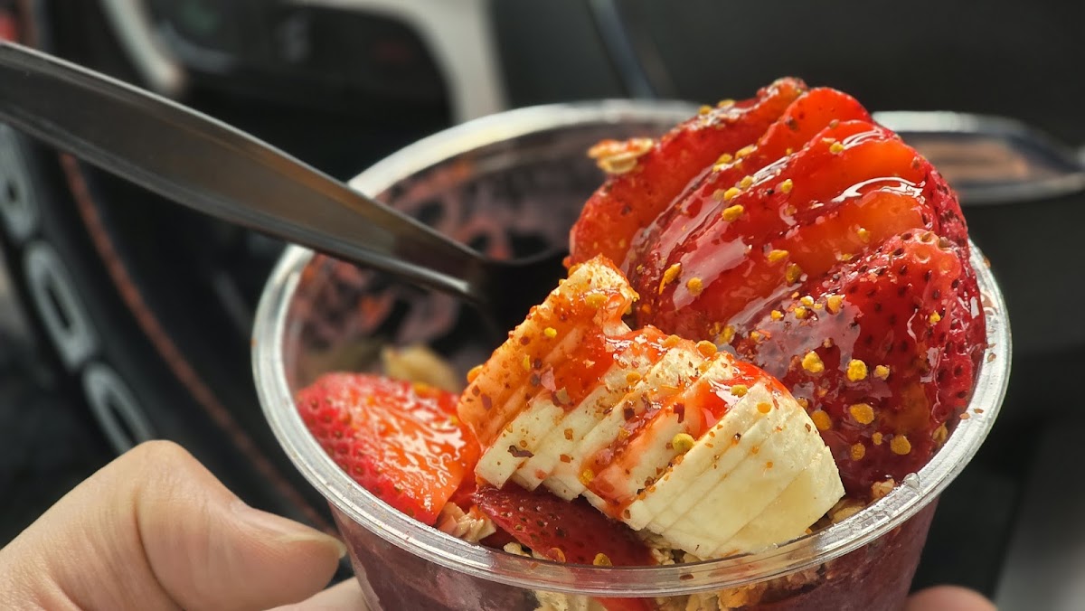 Scoops Handcrafted Acai Bowls Photo 9
