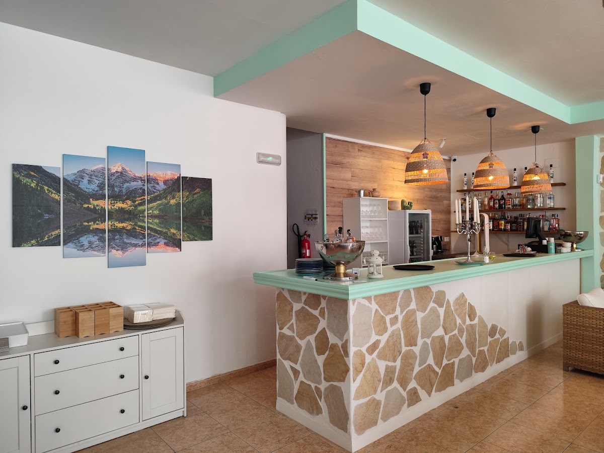 Mola's Bar & Restaurante