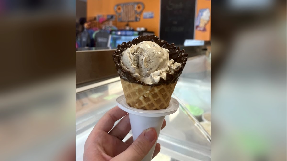 Scoopy Doo's Old Fashioned Ice Cream Photo 10