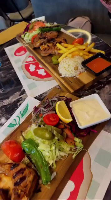 Arda Turkish Kebap Pizzeria Grill Bar Photo 2