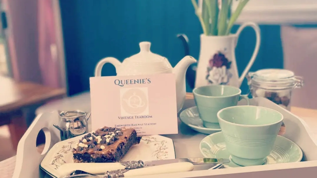 Queenie's Vintage Tearoom Photo 4