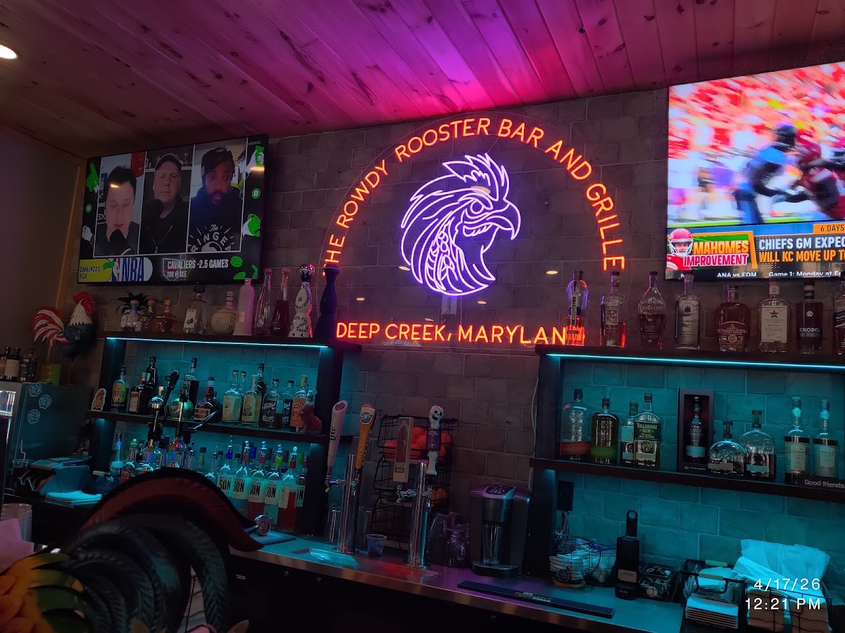 The Rowdy Rooster Bar and Grille Photo 4