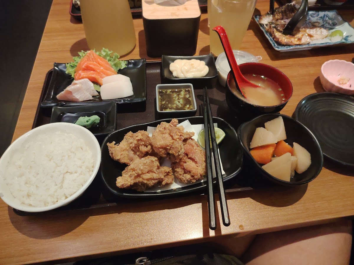 Ume Tei Japanese Restaurant 梅亭 Photo 4