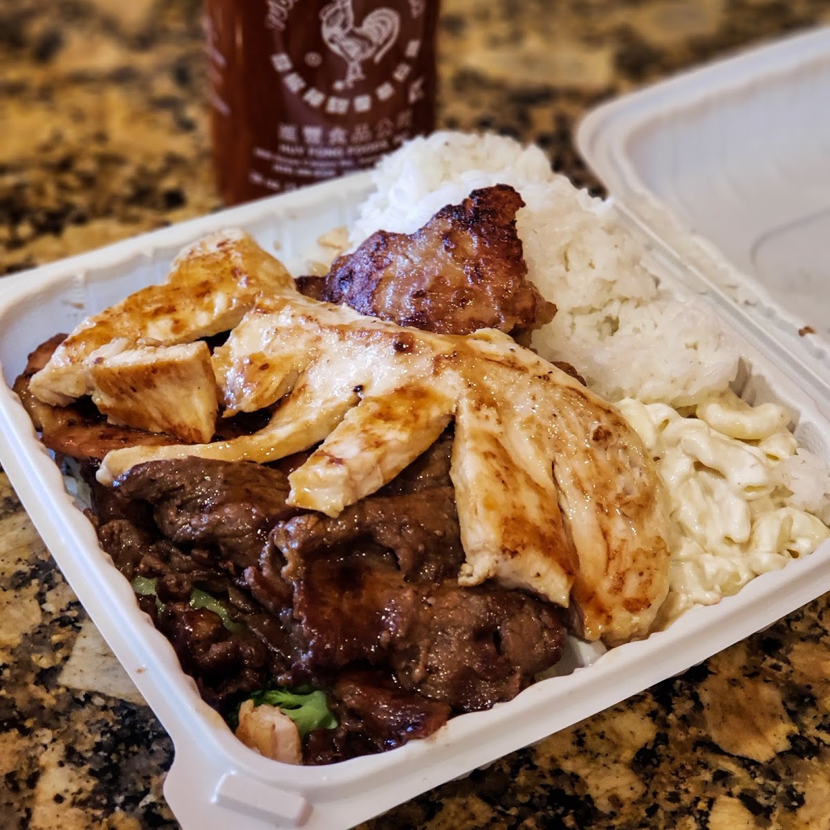 Hawaiian Grill Express Photo 6