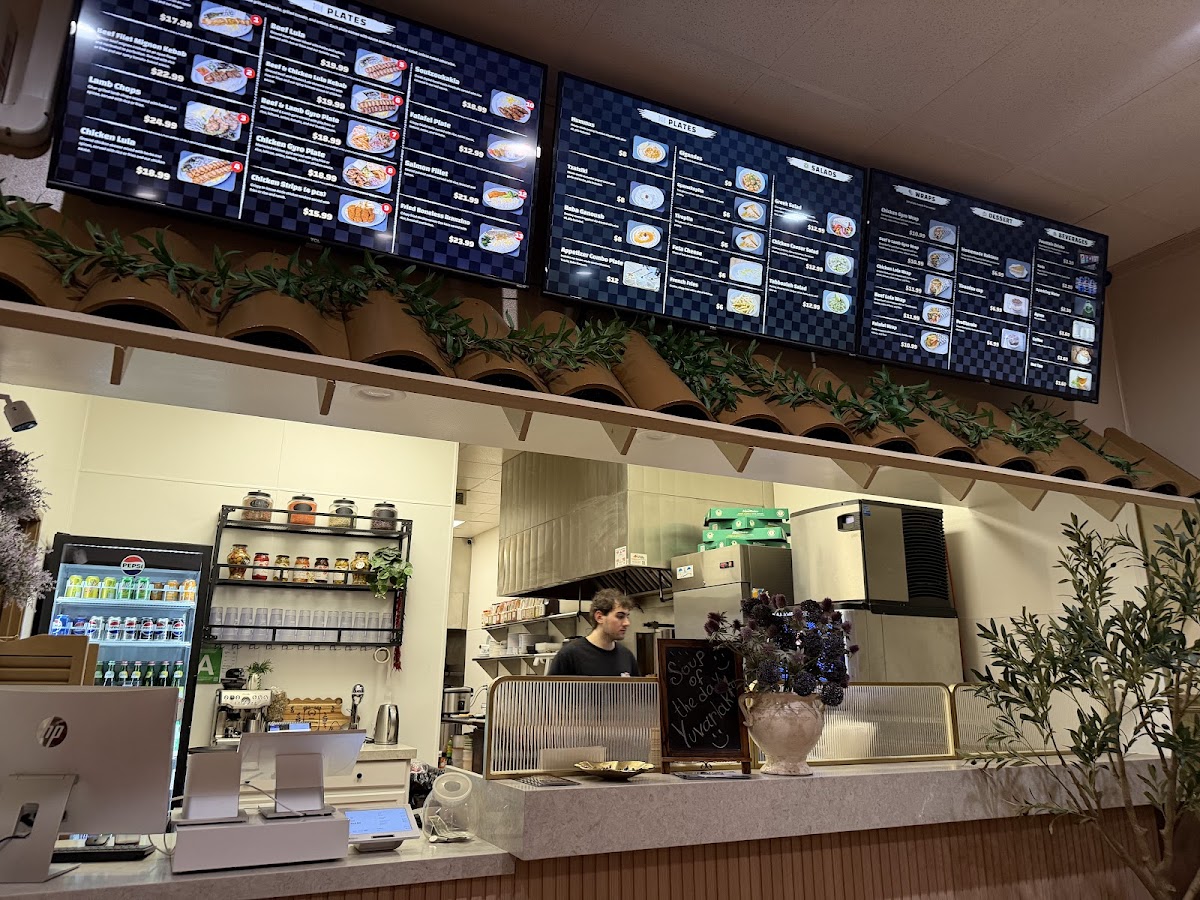 Sierra Grill House Photo 7