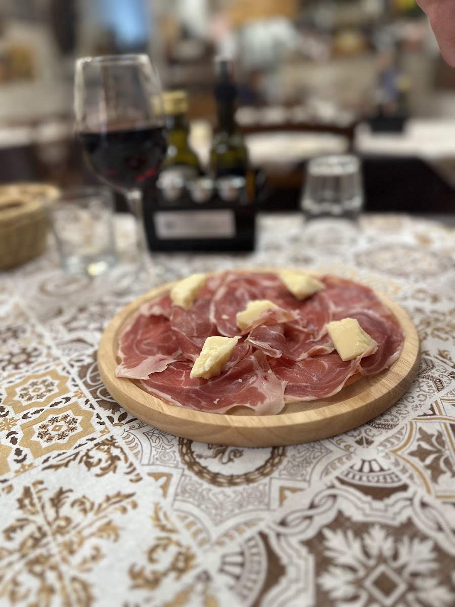 La Rustica Pizzeria Osteria Photo 10