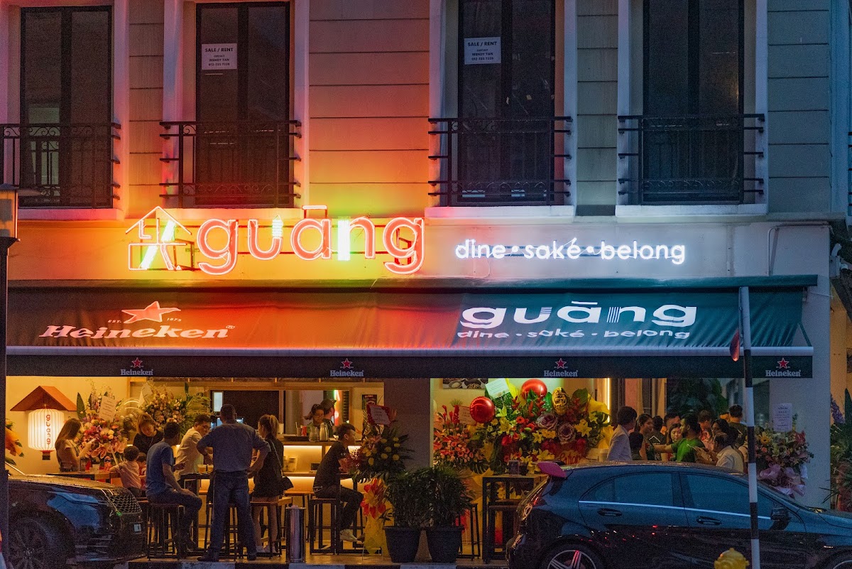 Guāng Restaurant & Bar • 3rd Mile Square