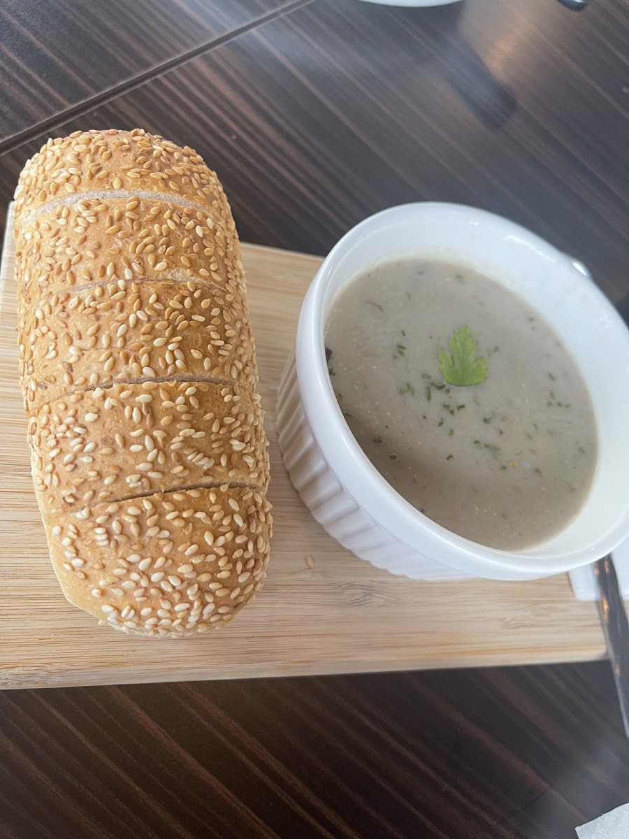 At Vaan’s Specialty Coffee & Kitchen Photo 9