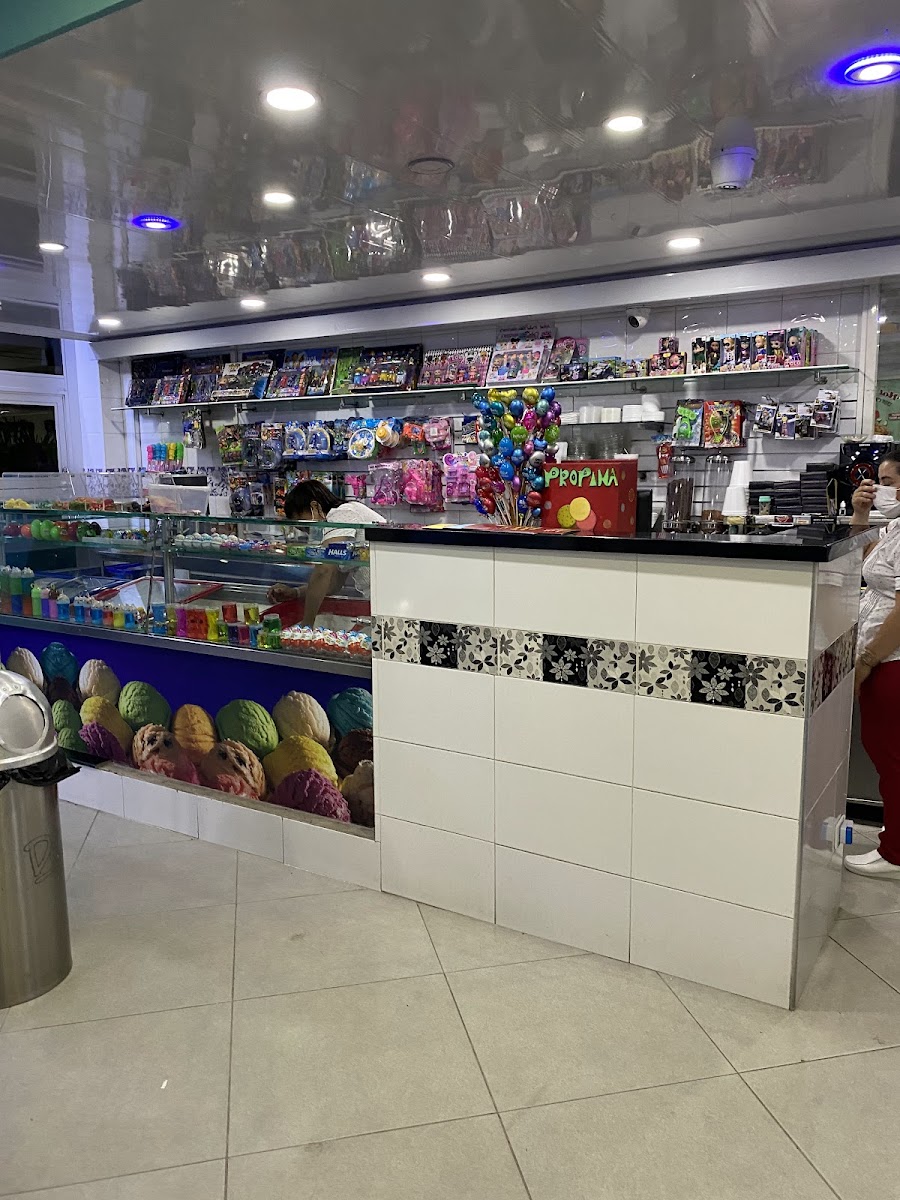 Heladeria Donatelo Photo 4