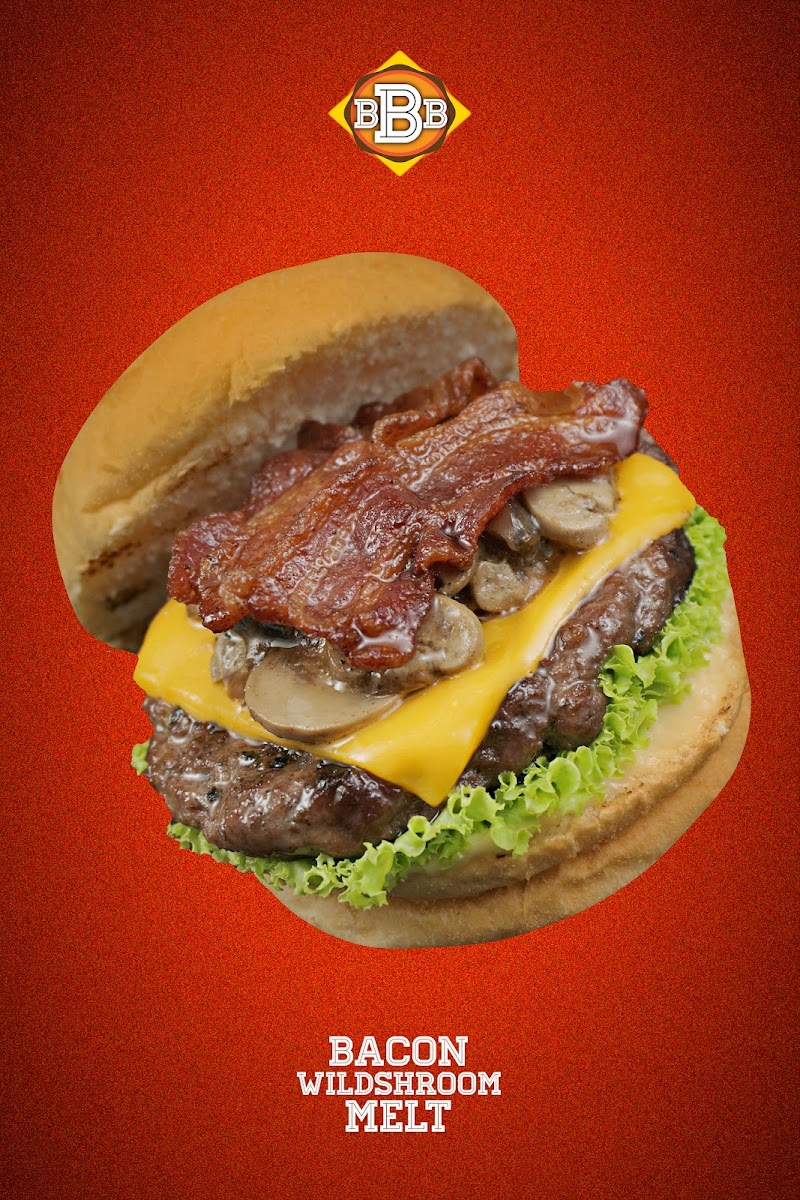 BBB Alabang Northgate (Big Better Burgers) & Moonleaf Alabang Photo 2
