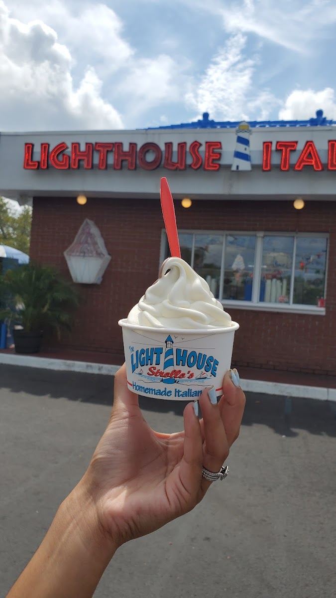 Strollo's Lighthouse (Red Bank) Photo 10