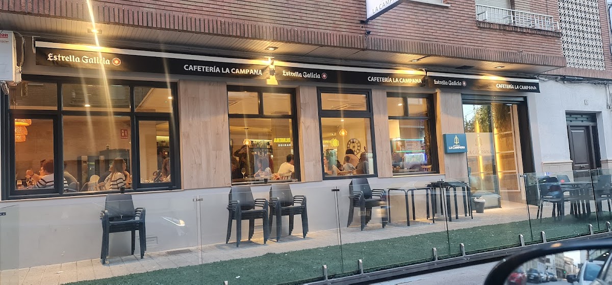 CAFETERÍA LA CAMPANA.