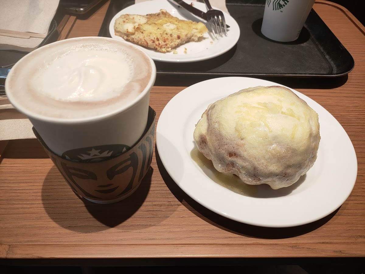Starbucks Heritage Mansion Photo 7