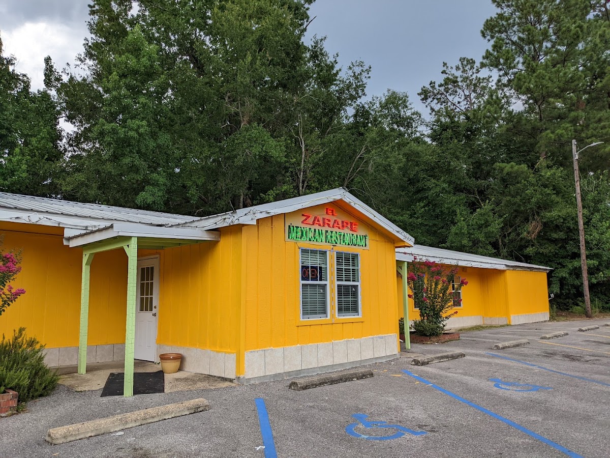 El Zarape Mexican Restaurant Photo 4