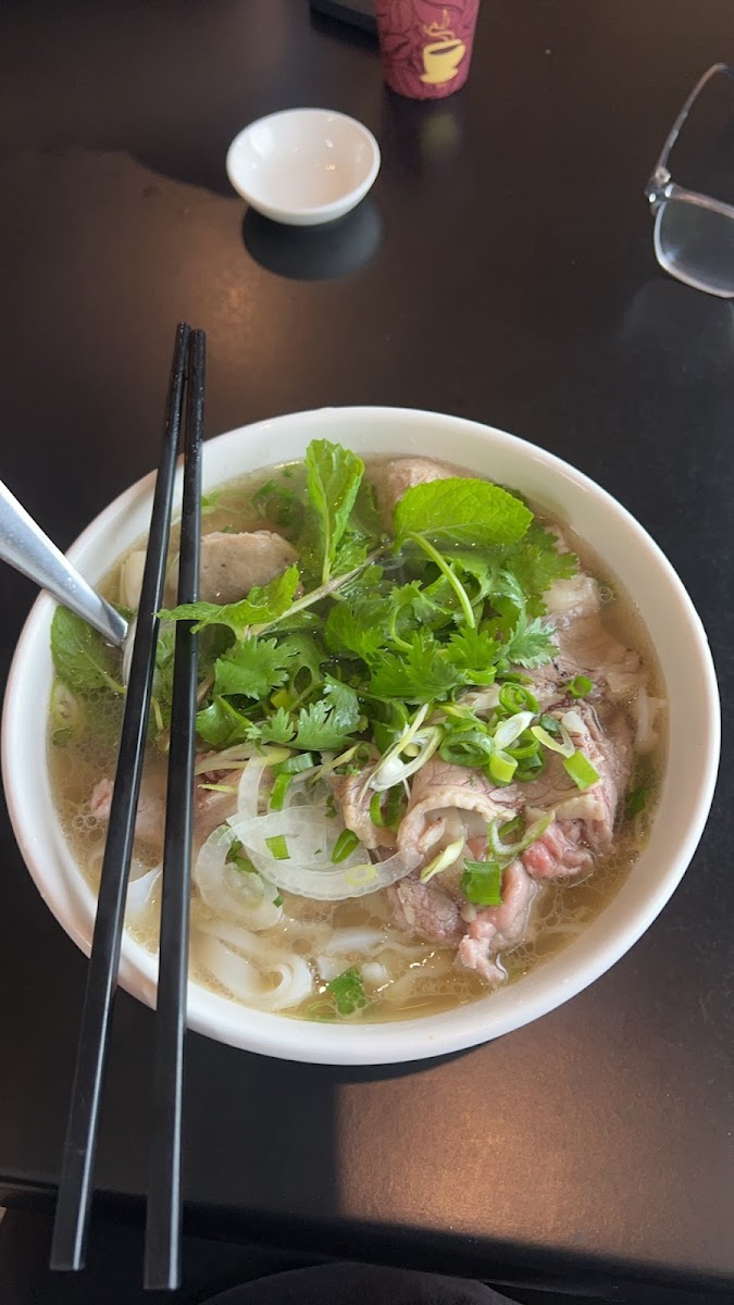 Pho Huy Restaurant Photo 5