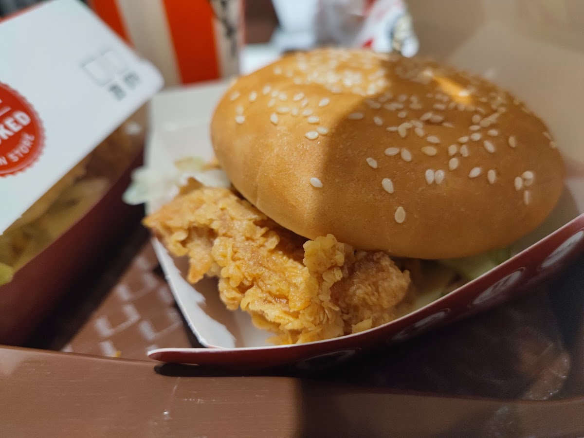 KFC Paradigm Mall JB Photo 6
