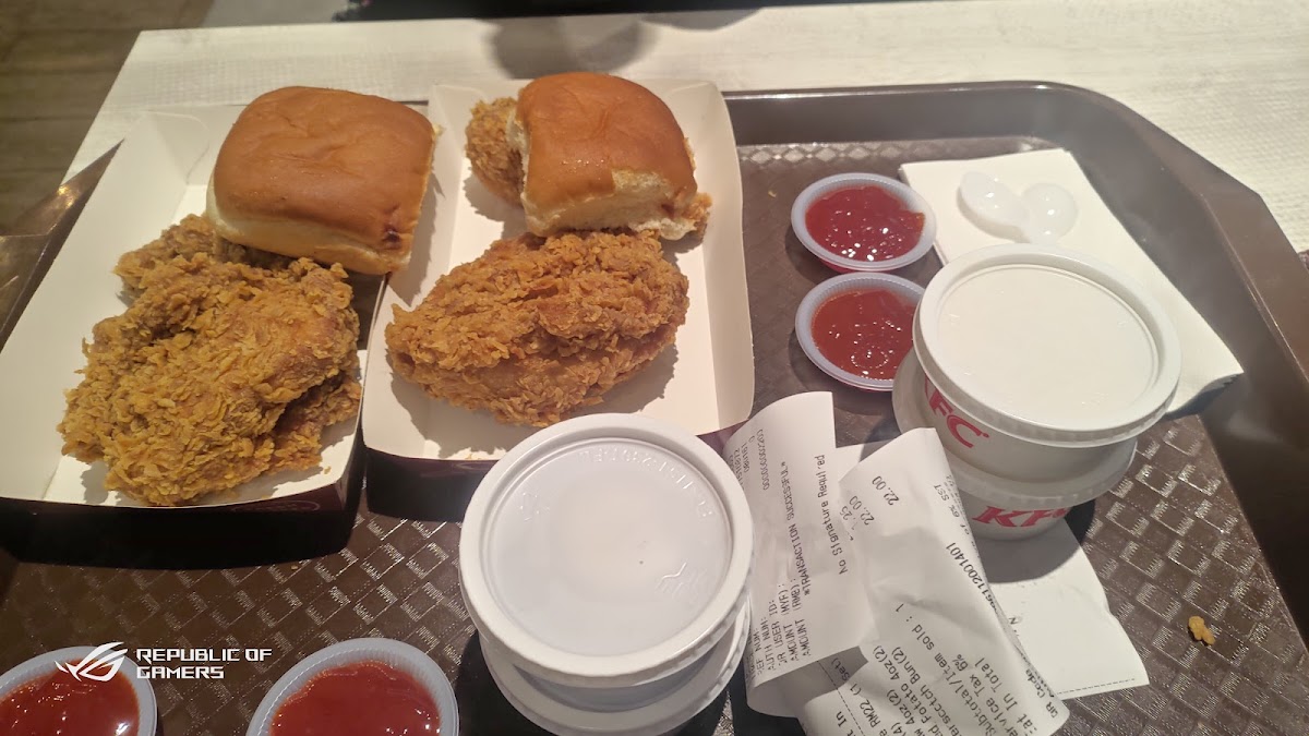 KFC Paradigm Mall JB Photo 7