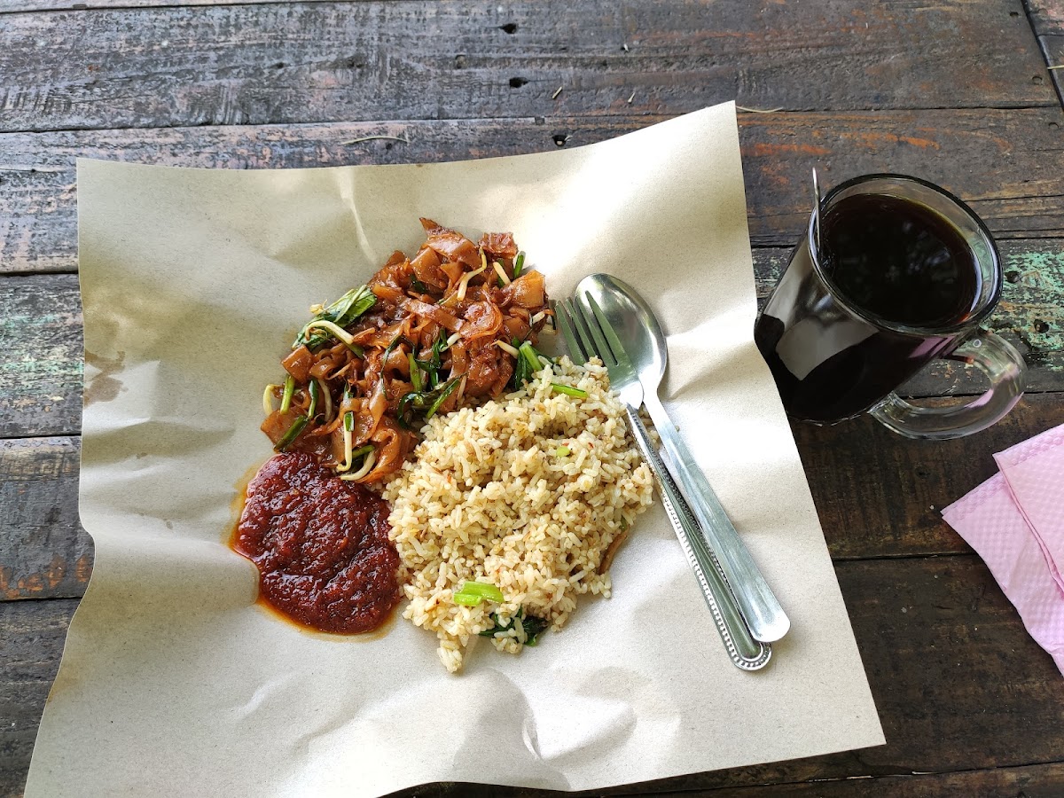 Warung • Edible Park Photo 9