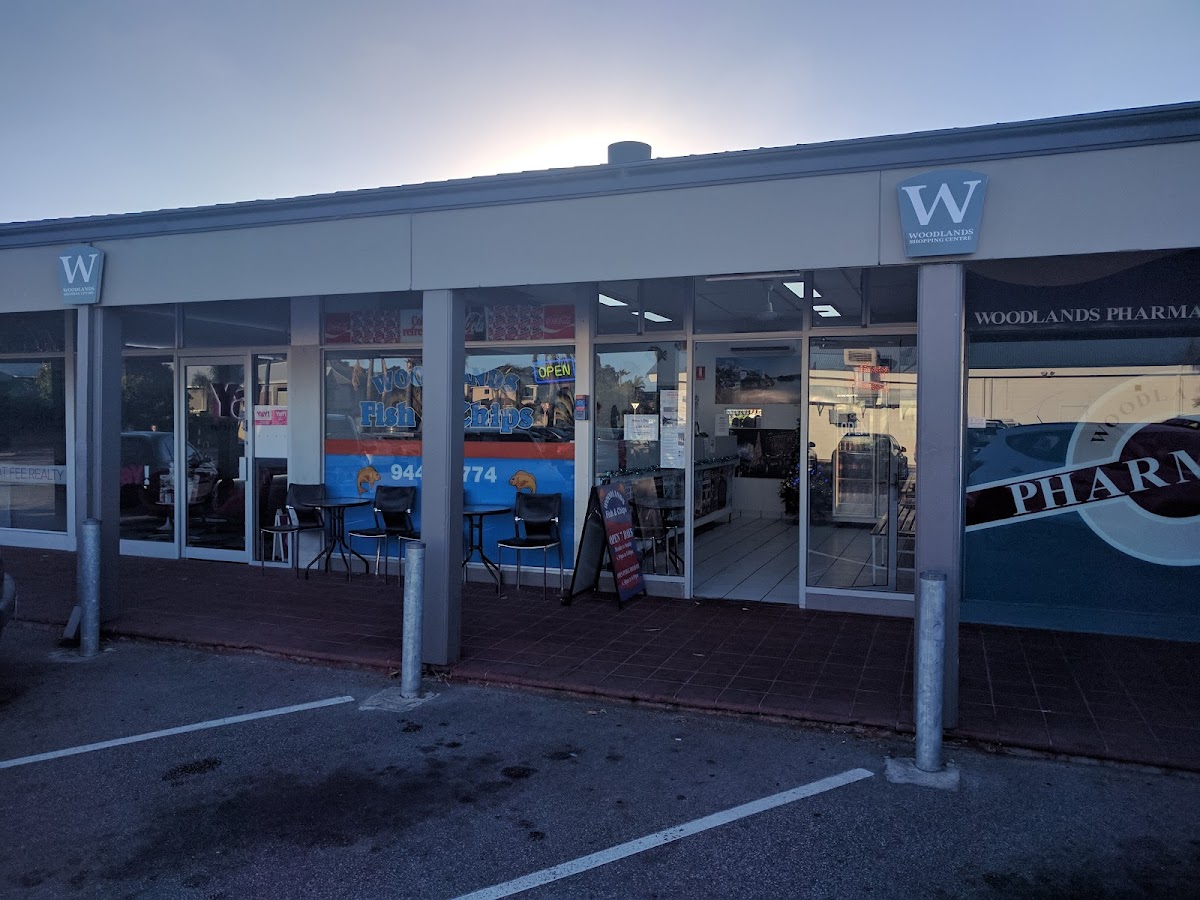 Woodlands Fish and Chips Photo 3