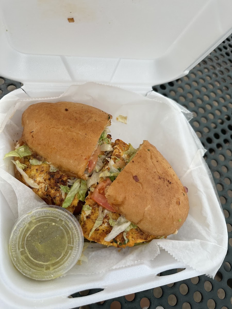 La Consentida Food Truck Photo 3