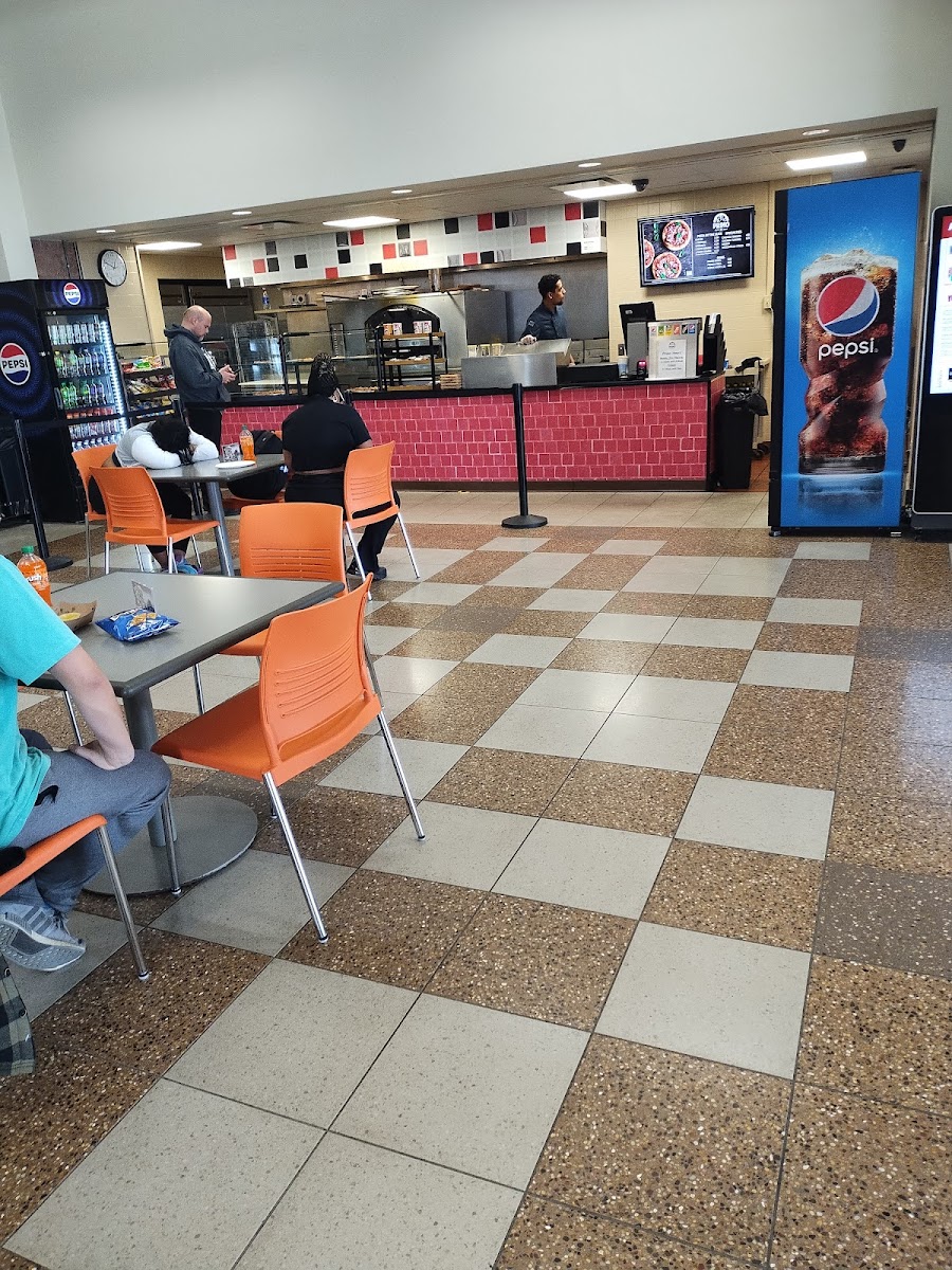 Bergen Pizza Photo 4