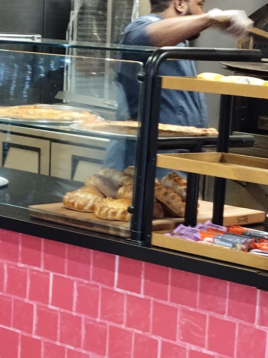 Bergen Pizza Photo 6