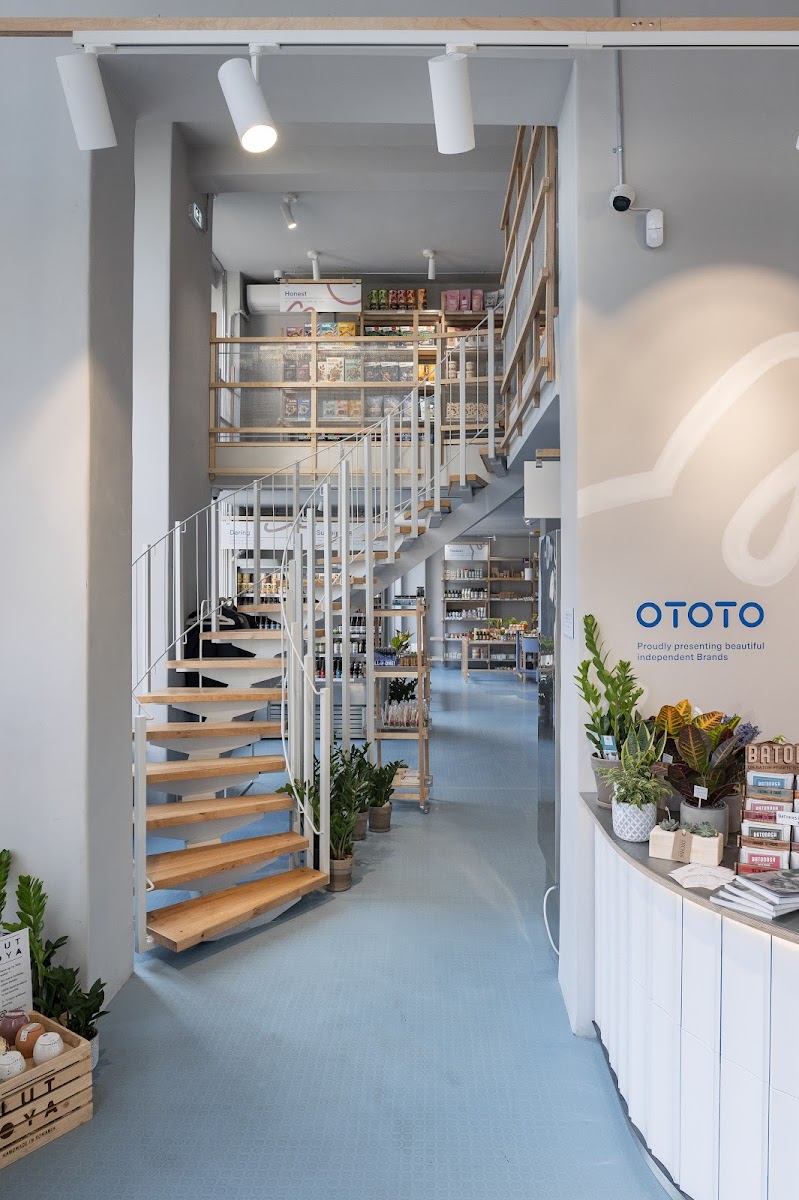 OTOTO Store Victoriei