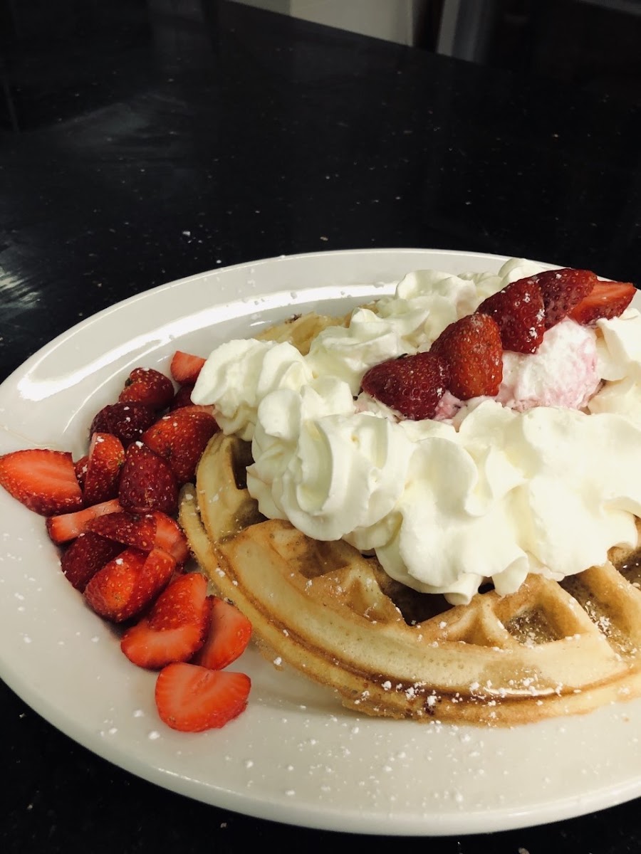 Mama Mahoney's American Diner Photo 3