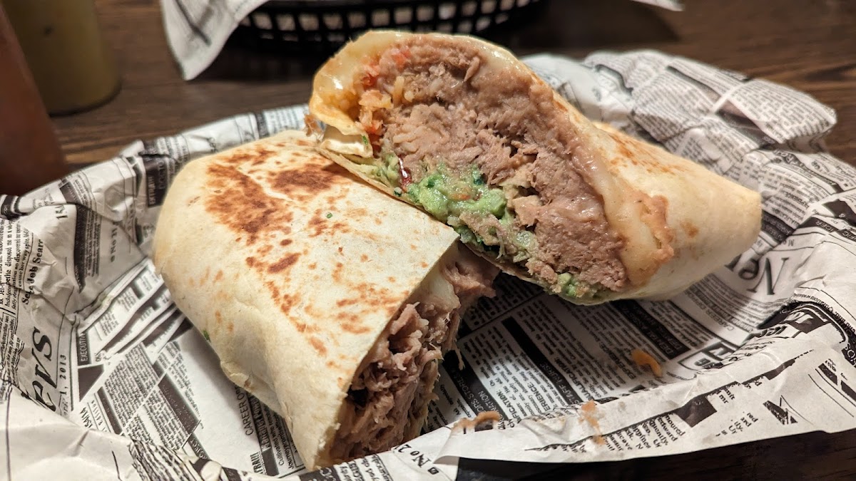 Tacos El Kaiser Photo 7