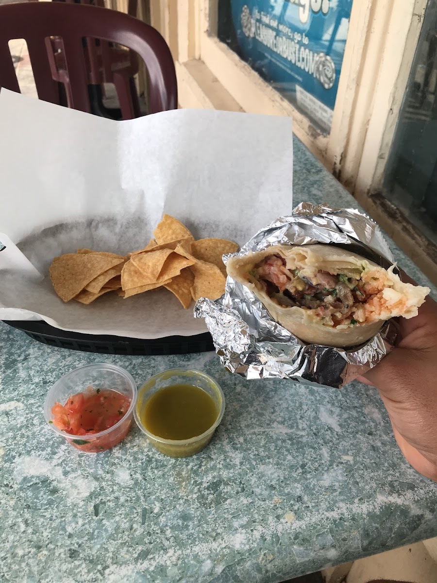 Santa Ynez Burrito Photo 9