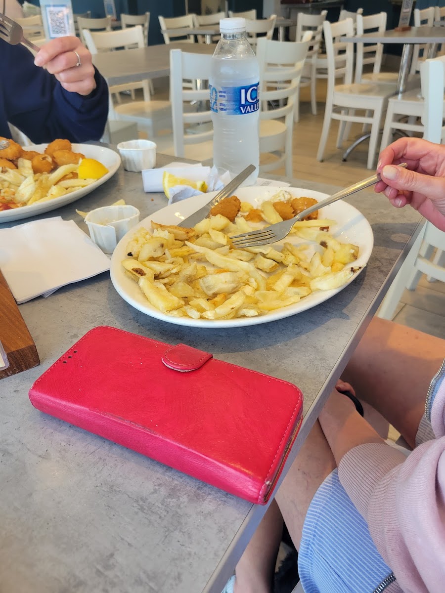 Walkers Fish & Chips Photo 6