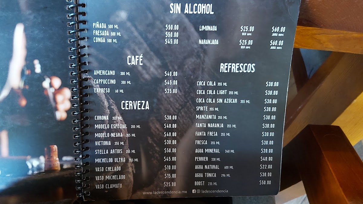 La Descendencia Restaurant Bar Photo Menu 9