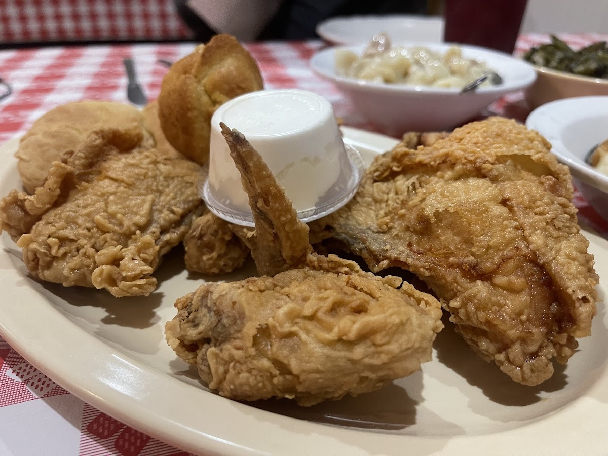 Pickett House Restaurant Photo 4