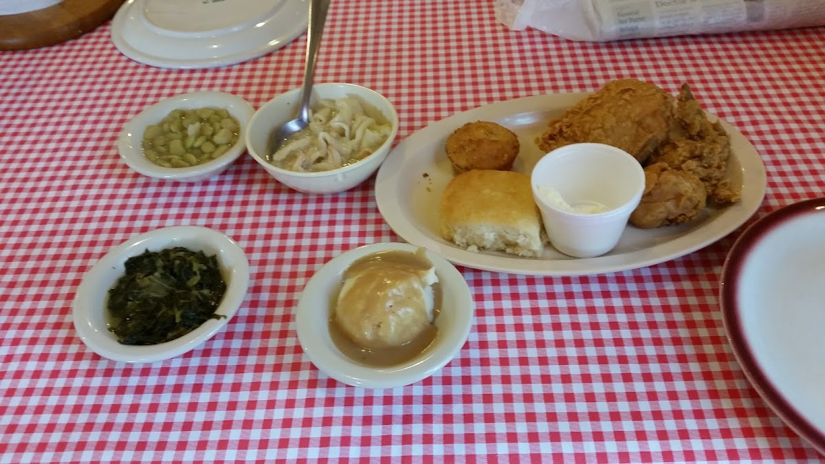 Pickett House Restaurant Photo 5
