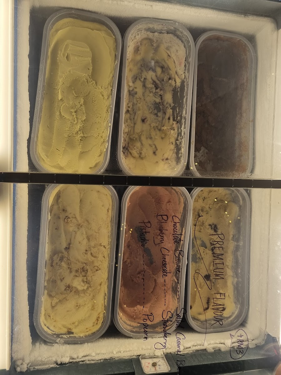 Siblings Gelato Photo 9