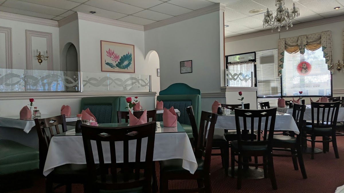 Hunan Yuan Restaurant
