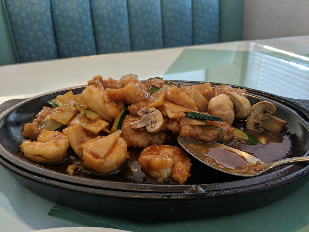 Hunan Yuan Restaurant Photo 6