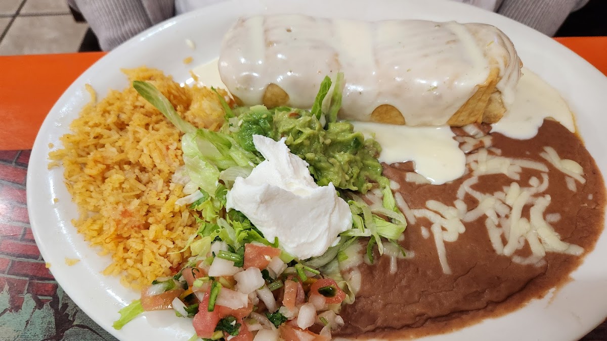 Cancun Mexican Restaurant Photo 3