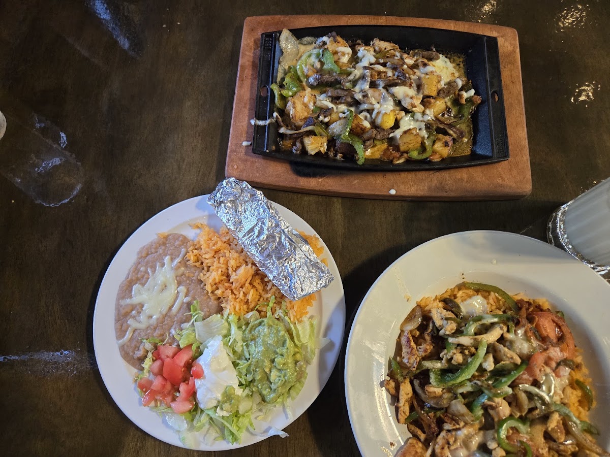 Margaritas Mexican Restaurant Photo 6